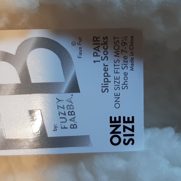 Women's Slippers size 7-9 - Picture 2 of 2